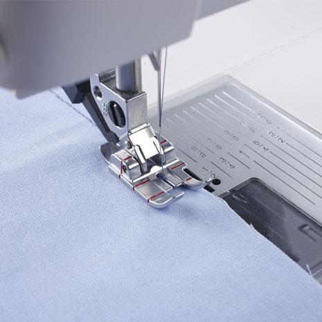 PFAFF® 1/4" Quilting Foot for IDT™ System - Nebraska Quilt Company - A820926096