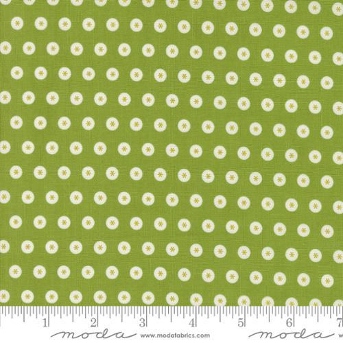 Raspberry Summer Dots Fresh Grass Light Green - 37692 18 - Moda Fabrics - Nebraska Quilt Company - Raspberry Summer Dots Fresh Grass Light Green - 37692 18 - Moda Fabrics