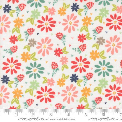 Raspberry Summer Spring Berries Florals Cloud Multi - 37690 11 - Moda Fabrics - Nebraska Quilt Company - Raspberry Summer Spring Berries Florals Cloud Multi - 37690 11 - Moda Fabrics