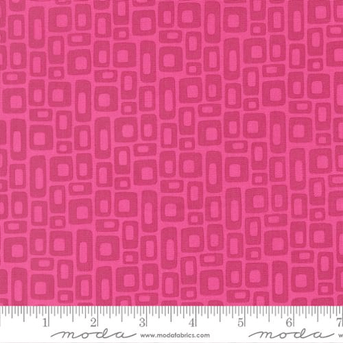 Scenery Marshmallow Geometrics Fuchsia - 51273 20 - Moda Fabrics - Nebraska Quilt Company - F261321