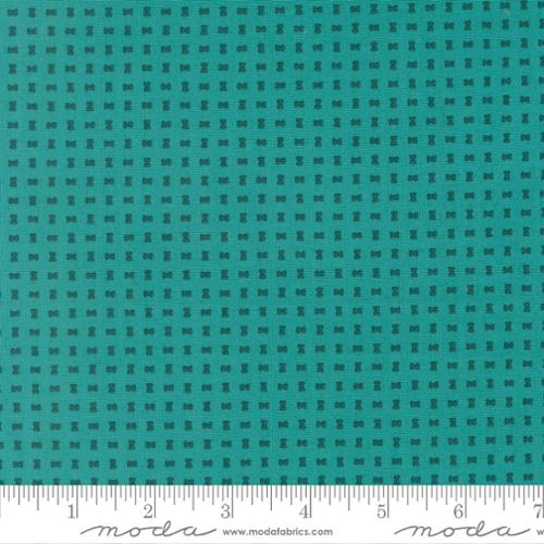 Scenery Spools Blenders Turquoise - 51277 16 - Moda Fabrics - Nebraska Quilt Company - F261337