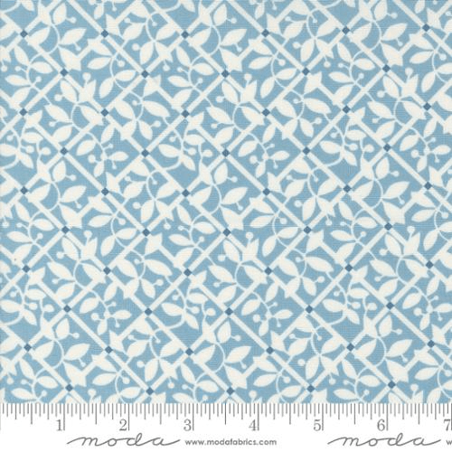 Shoreline Lattice Checks and Plaids Blender Light Blue - 55303 12 - Moda Fabrics - Nebraska Quilt Company - F07199