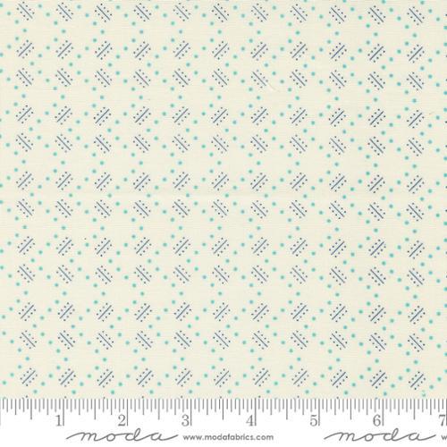 Time And Again Zigzag Blenders Dot Geometry Natural Flour Aqua Multi - 23367 21 - Moda Fabrics - Nebraska Quilt Company - F2400355