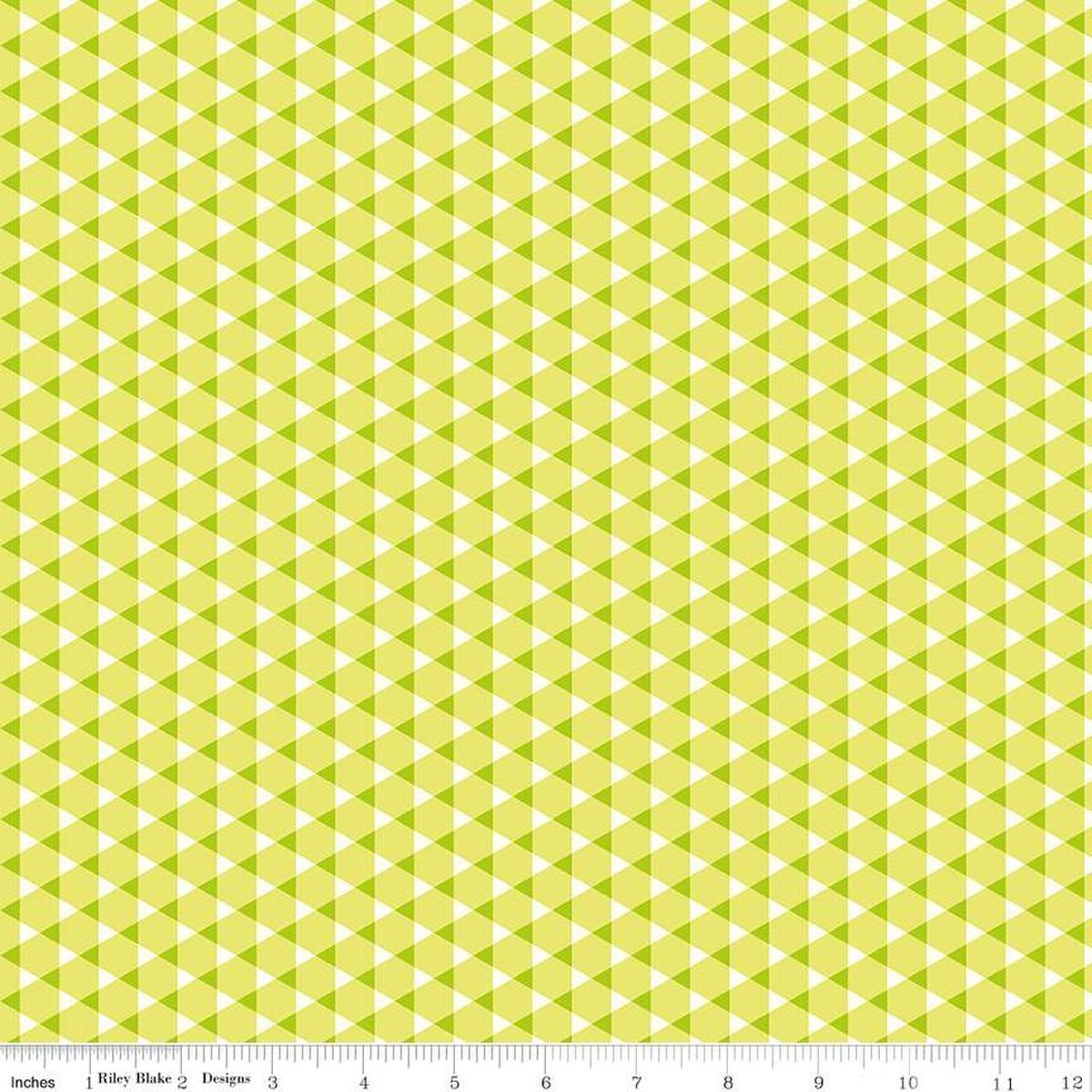 Vibrance Triangle Gingham Pear Green - C15956 - PEAR - Riley Blake Designs - Nebraska Quilt Company - Vibrance Triangle Gingham Pear Green - C15956 - PEAR - Riley Blake Designs