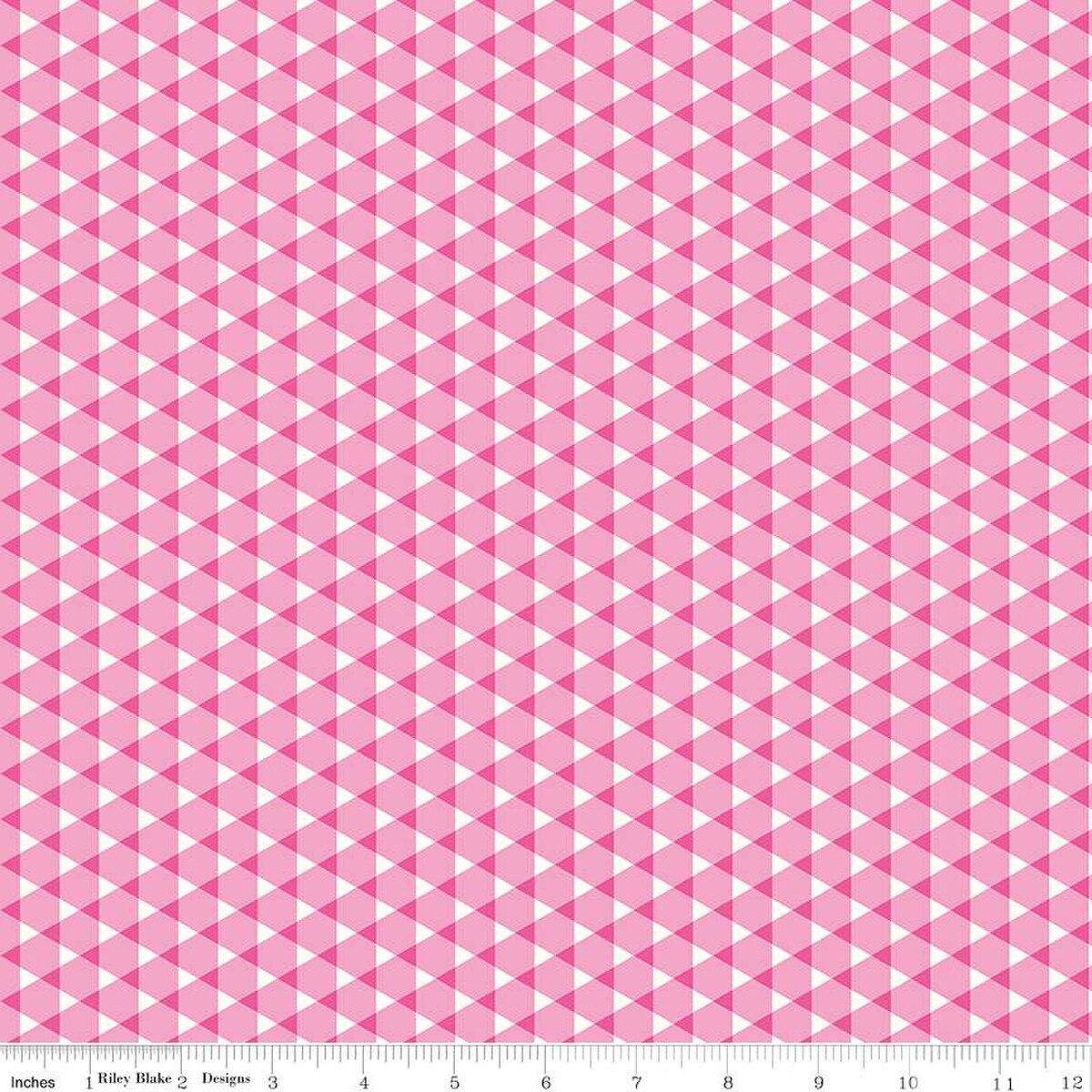 Vibrance Triangle Gingham Pink - C15956 - PINK - Riley Blake Designs - Nebraska Quilt Company - Vibrance Triangle Gingham Pink - C15956 - PINK - Riley Blake Designs