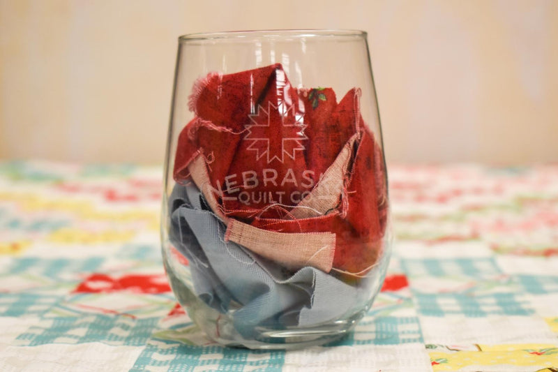 Nebraska Quilt Company Engraved Wine Glass 17oz