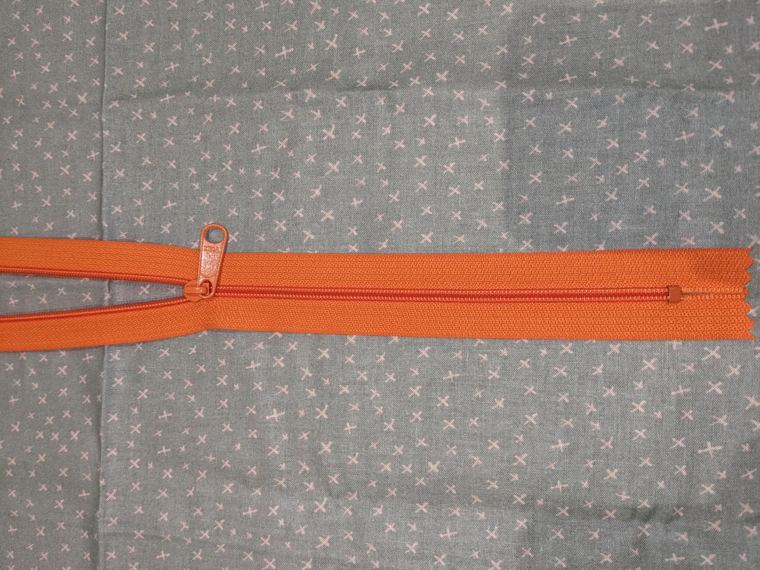 18" Zipper Orange ZZ18O - Nebraska Quilt Company - N15553