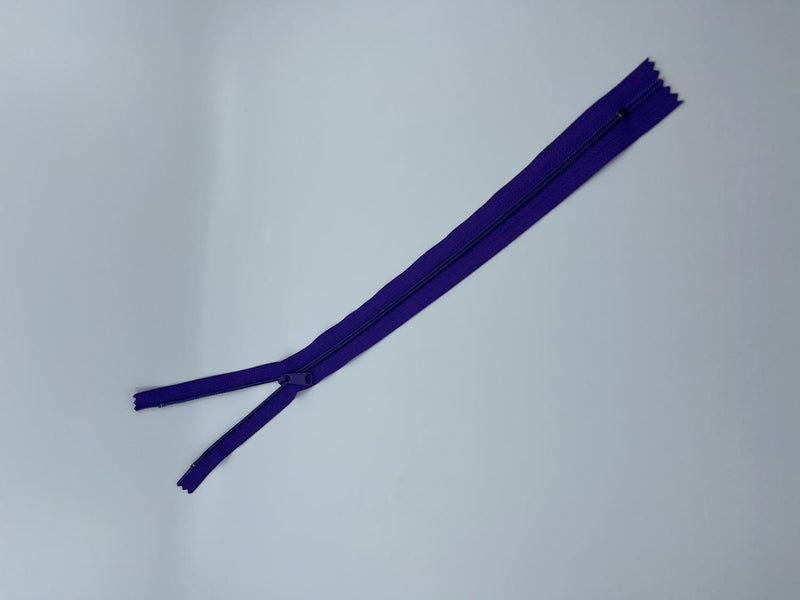 18" Zipper Royal Blue ZZ18RB